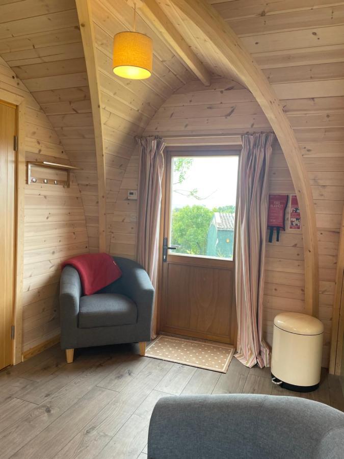 Hotel Rabbit Glamping Pod School House Farm Leighton  Zewnętrze zdjęcie